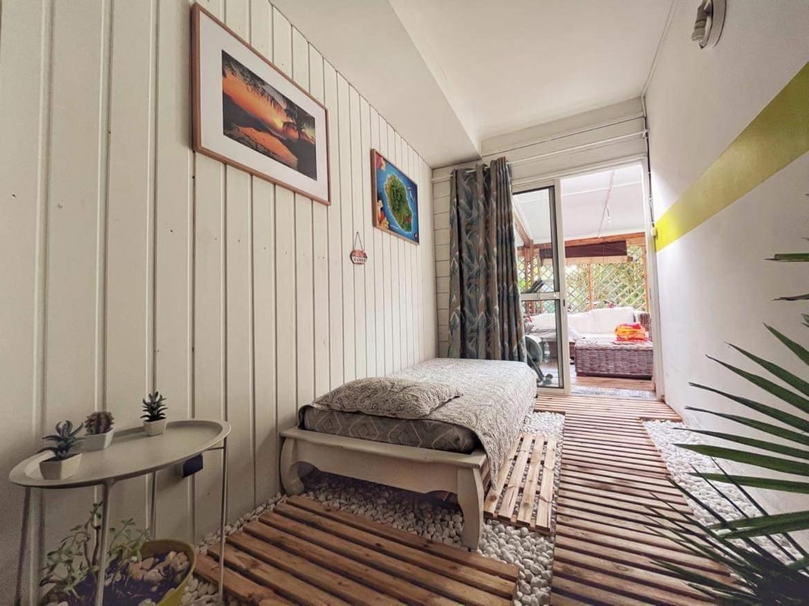 Le Nid D'Amour Avec Sa Piscine Et Jacuzzi Chauffes Saint-Joseph Exterior foto